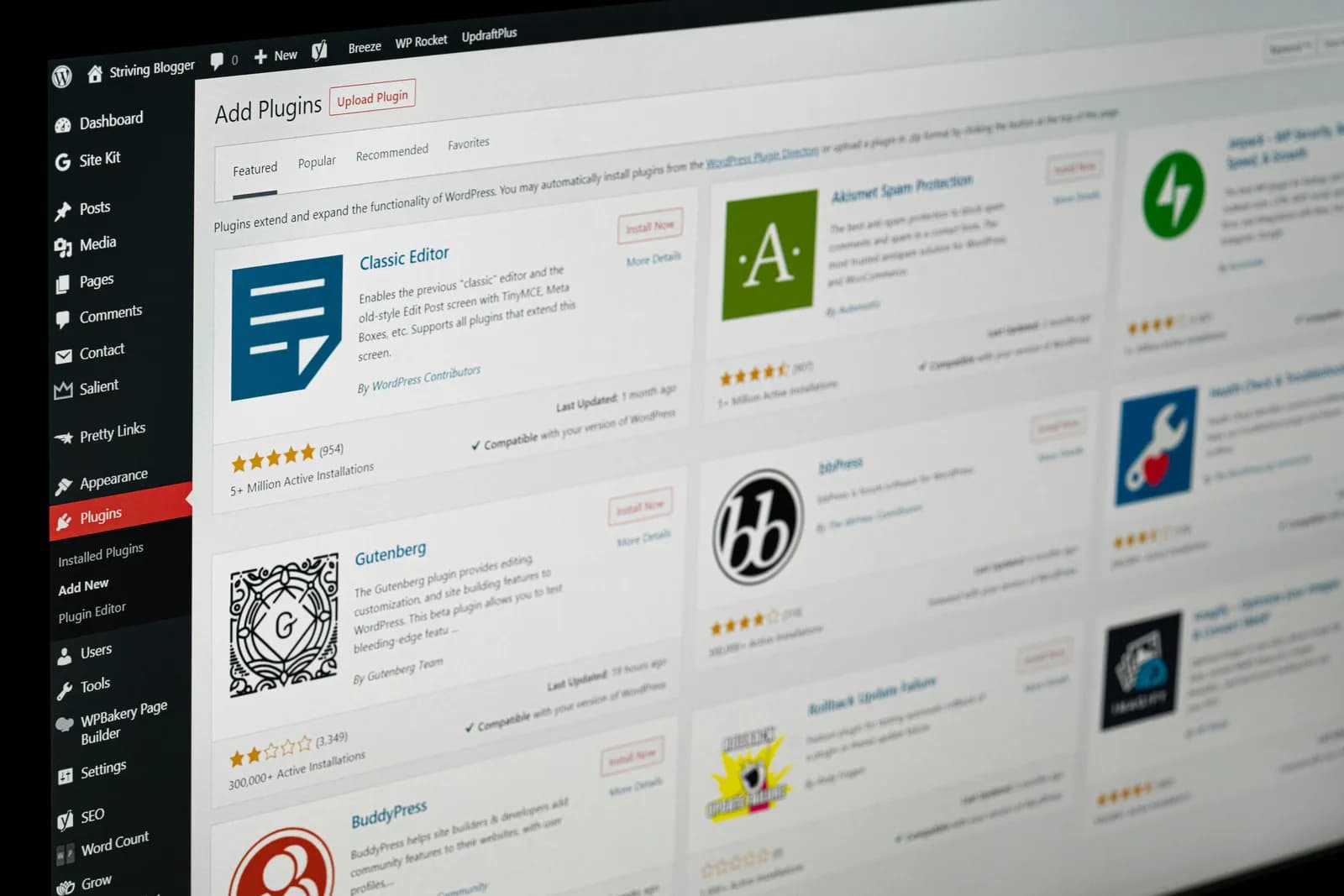 Top 10 WordPress Themes for 2026