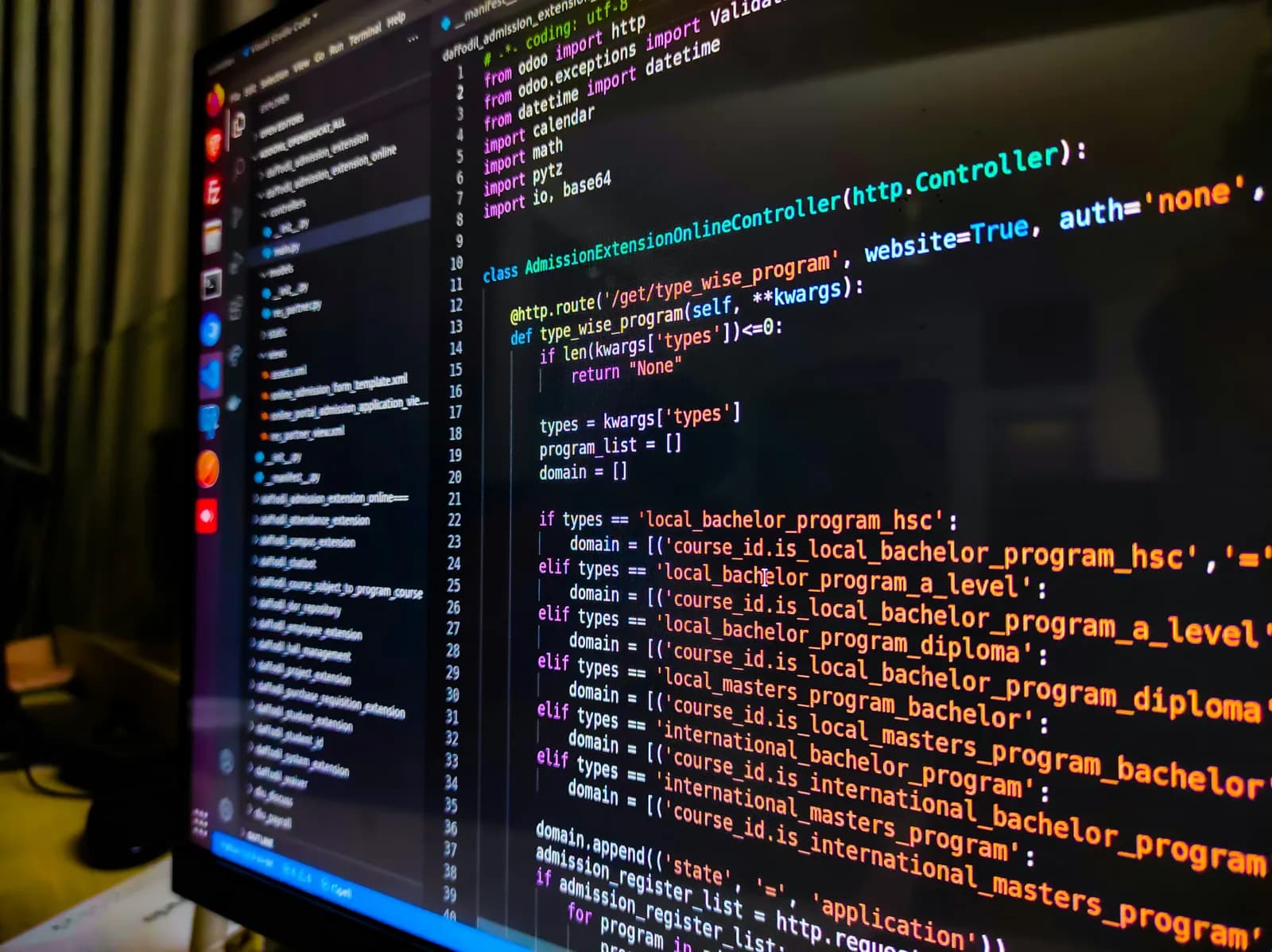 How to Buy High-Quality Digital Products on a Marketplace (Complete Guide)